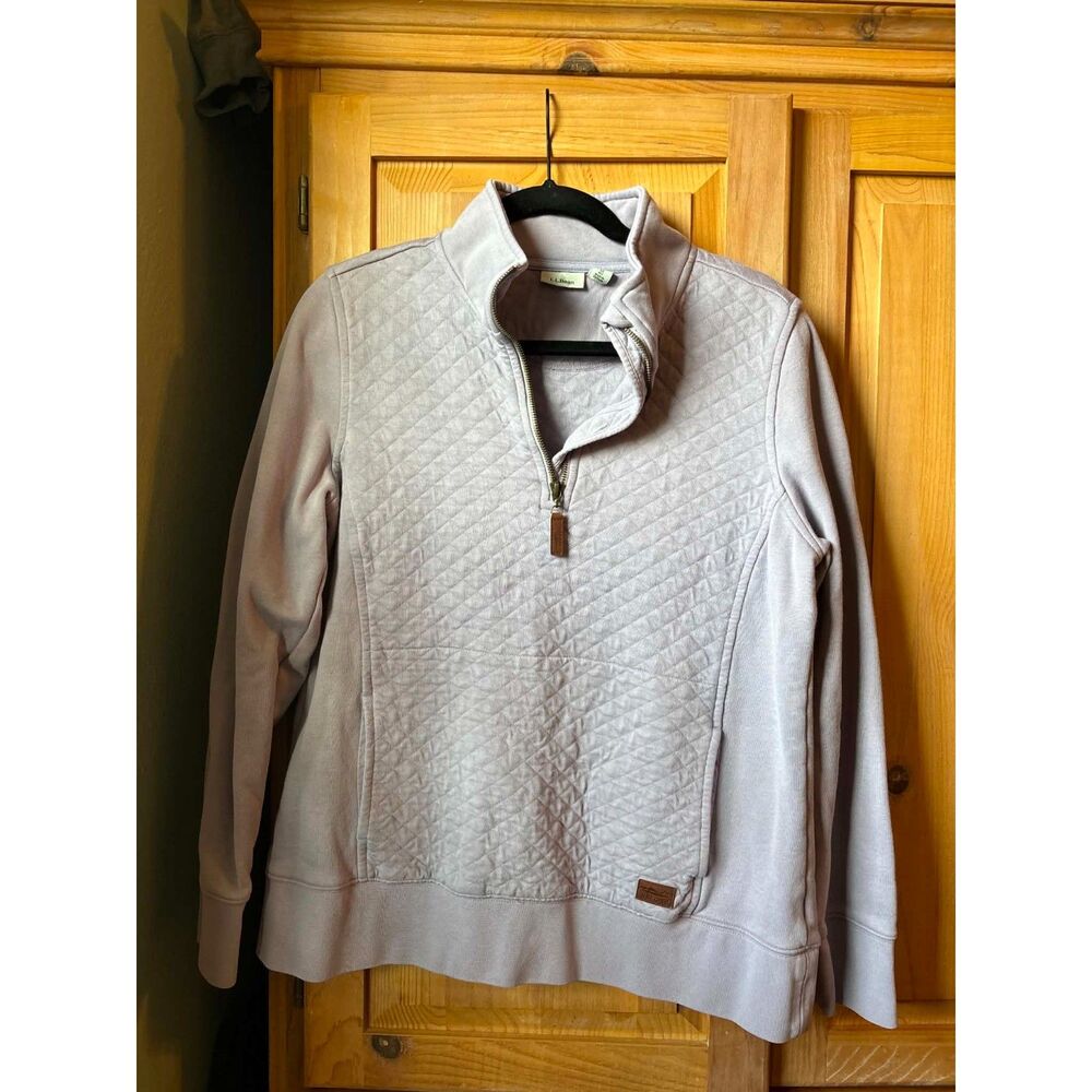 L.L. Bean | Lilac Quilted Quarter Zip Pullover w/ Pockets | Medium - Picture 2 of 4